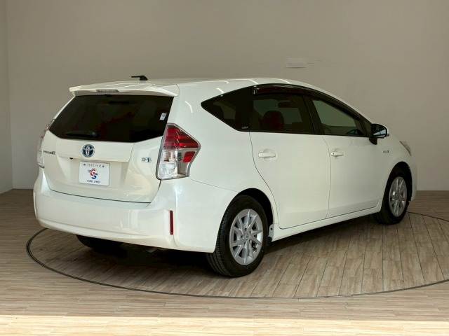 トヨタ プリウスα