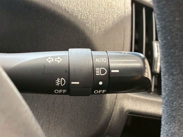 トヨタ プリウスα