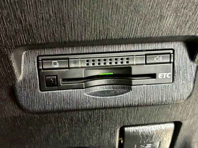 トヨタ プリウスα