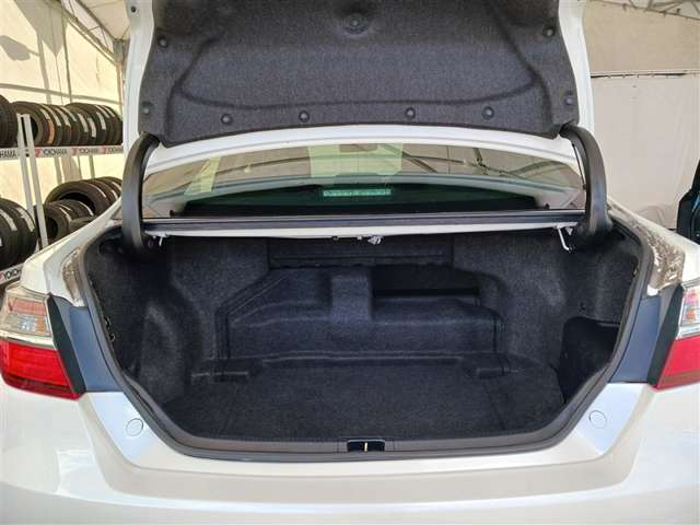 トヨタ カムリハイブリッド