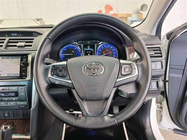 トヨタ カムリハイブリッド