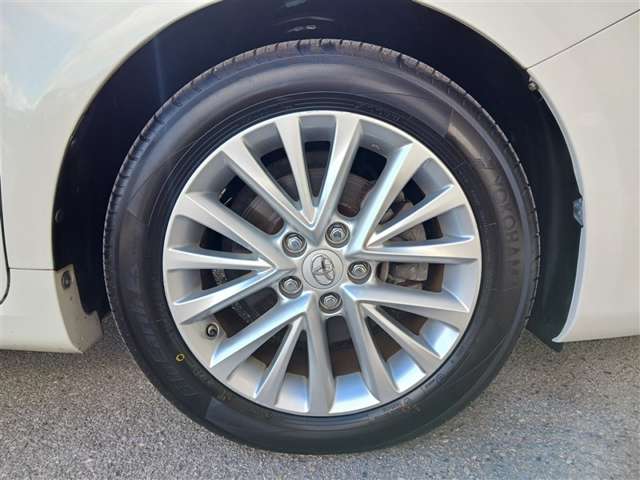 トヨタ カムリハイブリッド