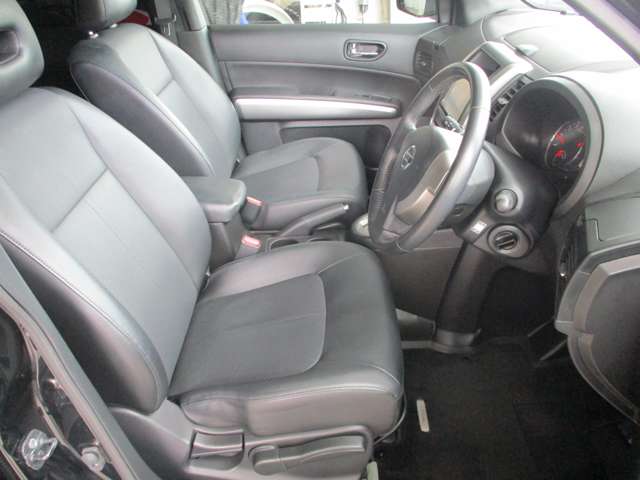 日産 エクストレイル