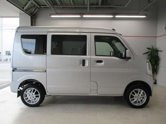 日産 NV100クリッパー