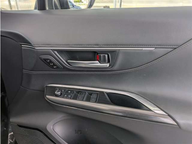 トヨタ ハリアー