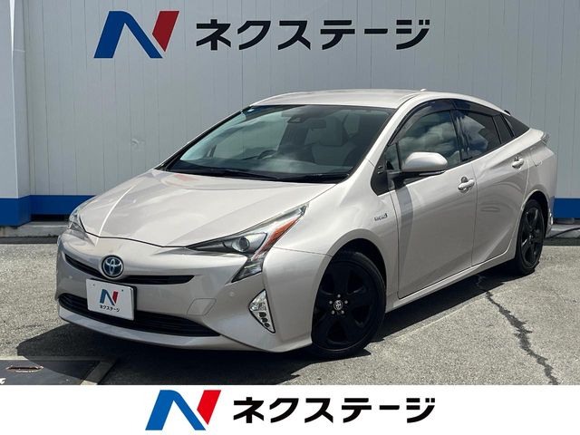 トヨタ プリウス
