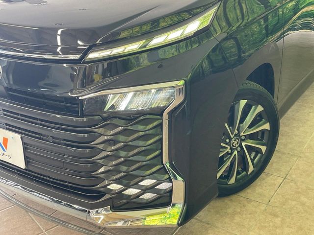 トヨタ ヴォクシー
