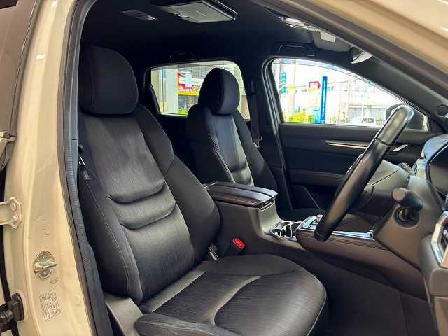 マツダ CX-8