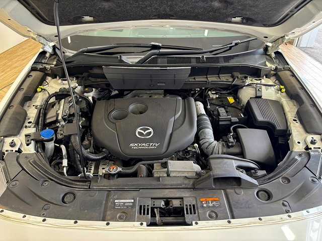 マツダ CX-8