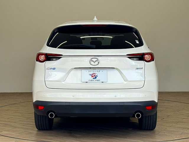 マツダ CX-8