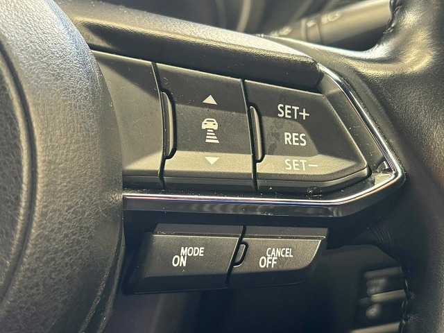 マツダ CX-8