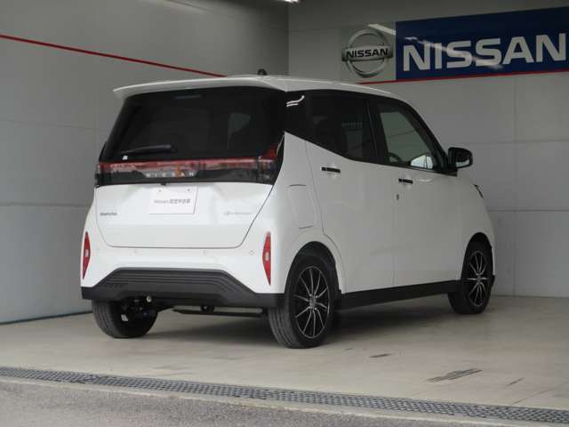 日産 サクラ X・2023(R5)年式・ホワイトパール3コートパール・琉球日産