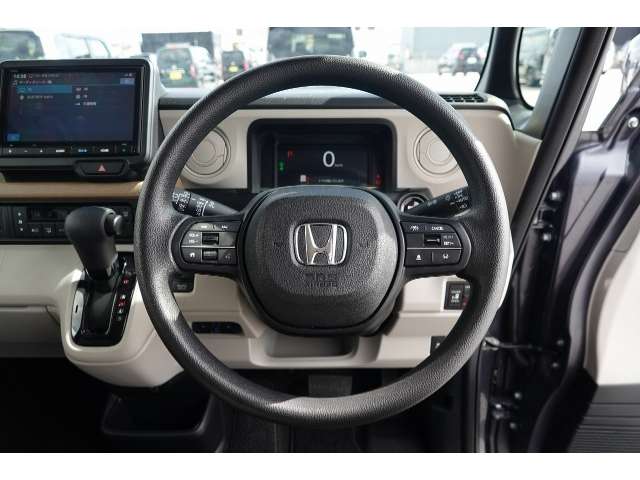 ホンダ N-BOX