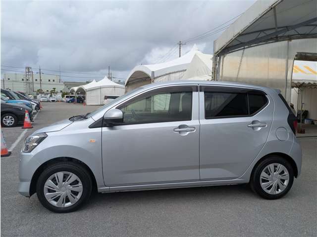 ダイハツ ミライース