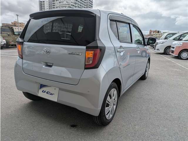 ダイハツ ミライース