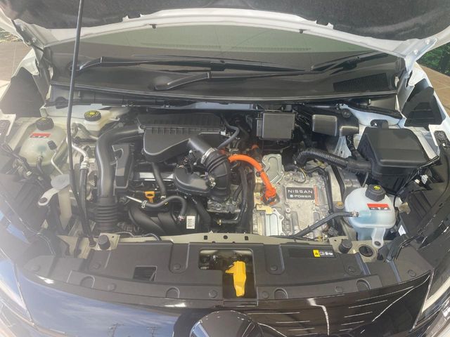 日産 ノートオーラ