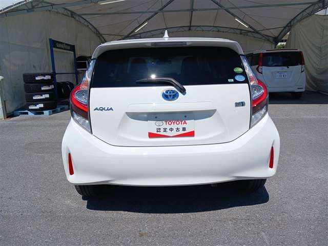 トヨタ アクア
