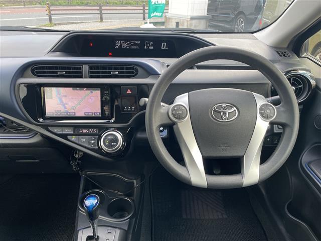 トヨタ アクア
