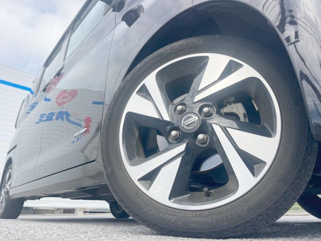 日産 ルークス