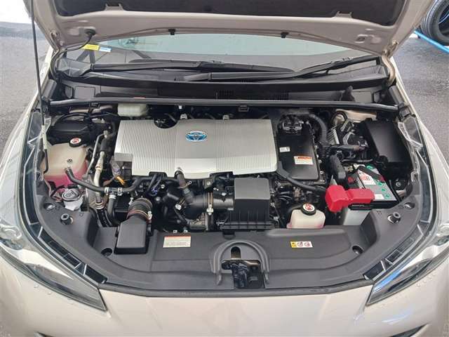 トヨタ プリウス