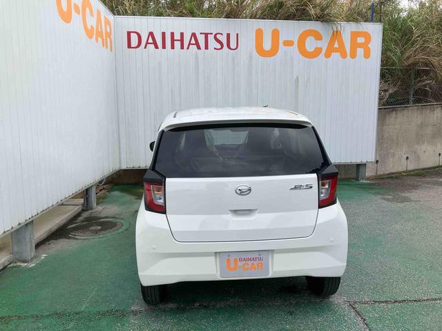 ダイハツ ミライース