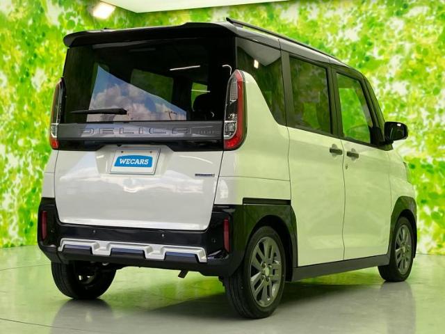 三菱 デリカミニ