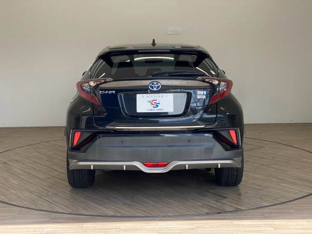 トヨタ C-HR