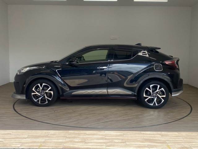 トヨタ C-HR