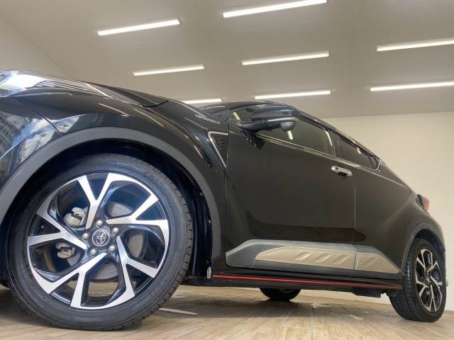 トヨタ C-HR