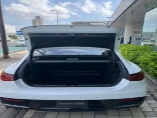 メルセデス・ベンツ EQE