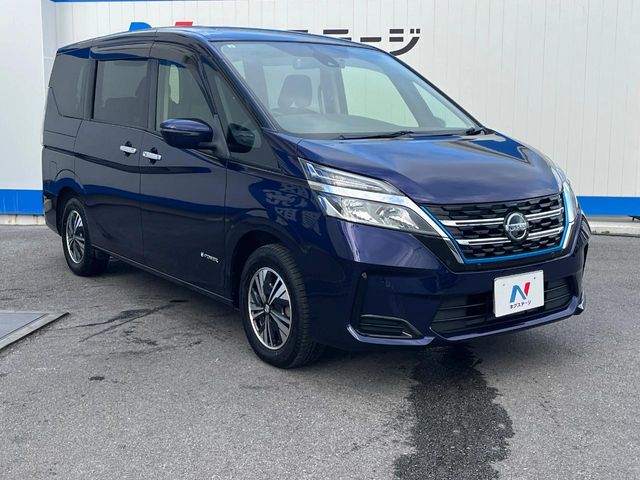 日産 セレナ