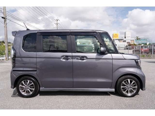 ホンダ N-BOX