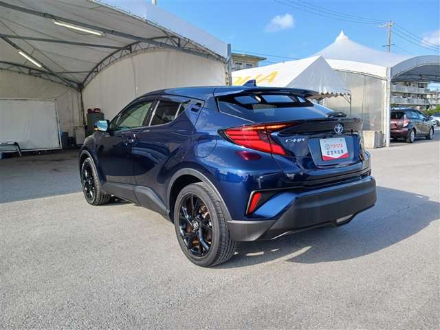 トヨタ C-HR