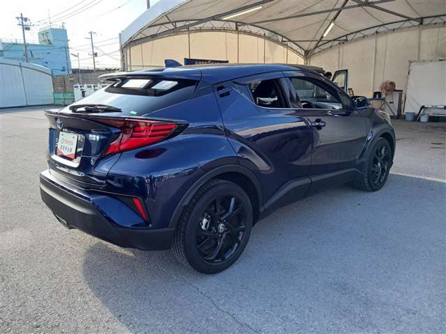 トヨタ C-HR