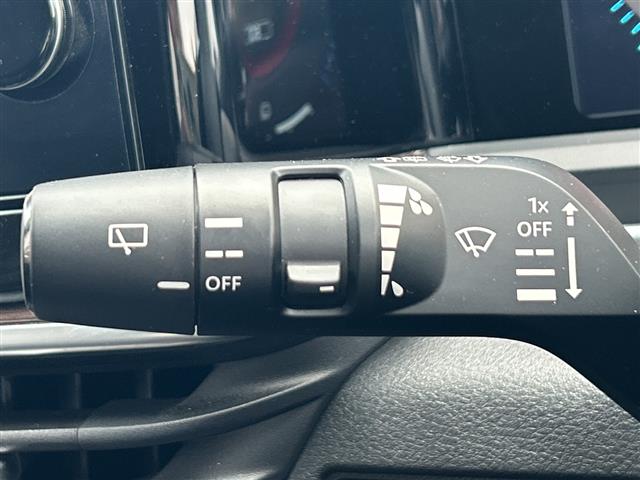 日産 ノートオーラ