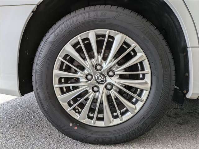 トヨタ ヴェルファイア