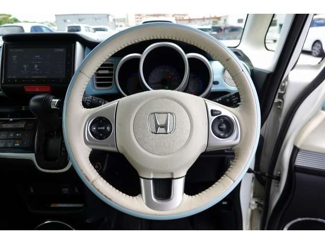 ホンダ N-BOXスラッシュ