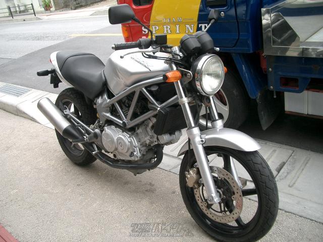 ホンダ VTR250・シルバー・250cc・バイクショップ スプリント・14,800 