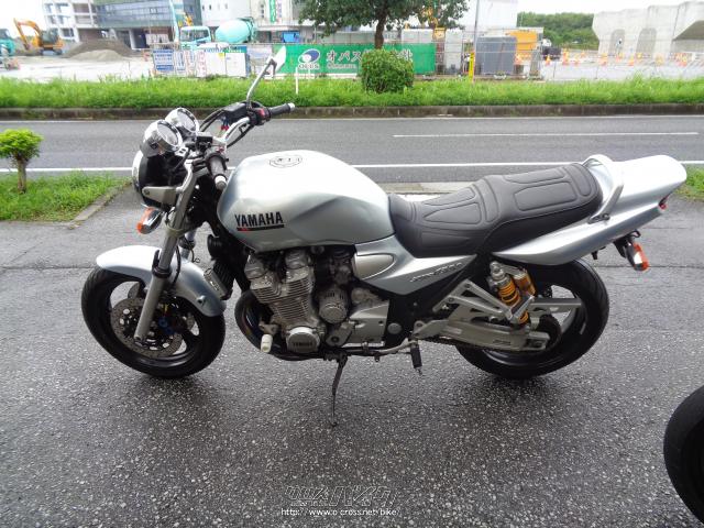 ヤマハ XJR1300・2000(H12)初度登録(届出)年・シルバー・1300cc