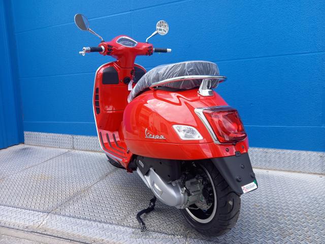 Vespa GTS 赤 スクーター