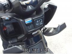 スズキ バーグマン400