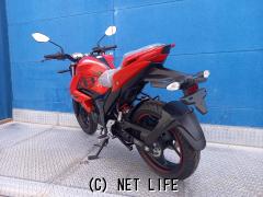 スズキ ジクサー