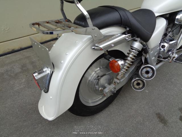 ホンダ マグナ250・1997(H9)初度登録(届出)年・白・250cc・サイクル 