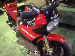 スズキ GSX-R1100・1988(S63)初度登録(届出)年・黒/赤II・1100cc