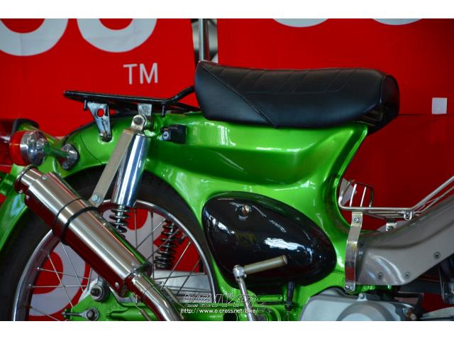 あっと驚く旧車やレア車。最新のEVスクーターまで、約50台のバイクがあなたを待っています。 ホンダ スーパーカブ