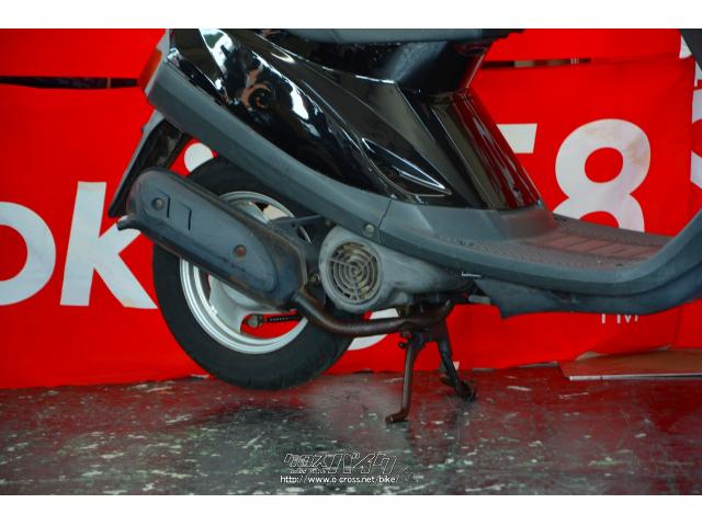 あっと驚く旧車やレア車。最新のEVスクーターまで、約50台のバイクがあなたを待っています。 ヤマハ ジョグ