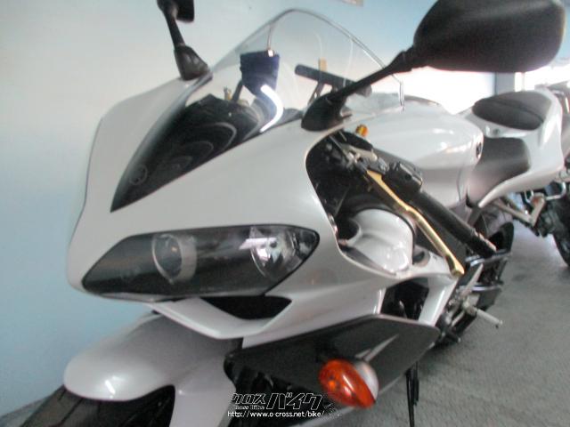 ヤマハ YZF-R1 1000・2007(H19)初度登録(届出)年・白・1000cc・グリット・19,566km・保証付・12ヶ月 |  沖縄のバイク情報 - クロスバイク