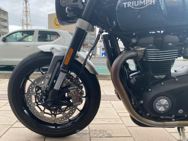 トライアンフ スピードツイン・2022(R4)初度登録(届出)年・黒・1200cc