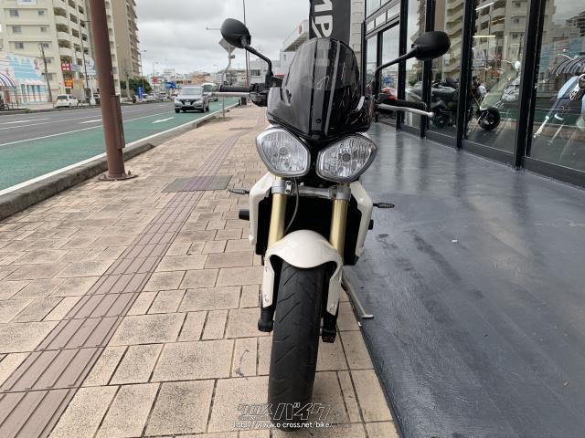 トライアンフ ストリートトリプル