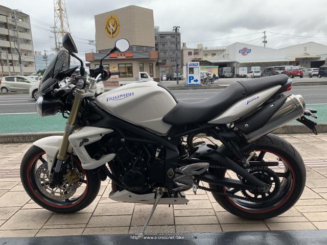 トライアンフ ストリートトリプル 675・2010(H22)初度登録(届出)年・白・675cc・グリット・10,201km・保証付・12ヶ月 |  沖縄のバイク情報 - クロスバイク